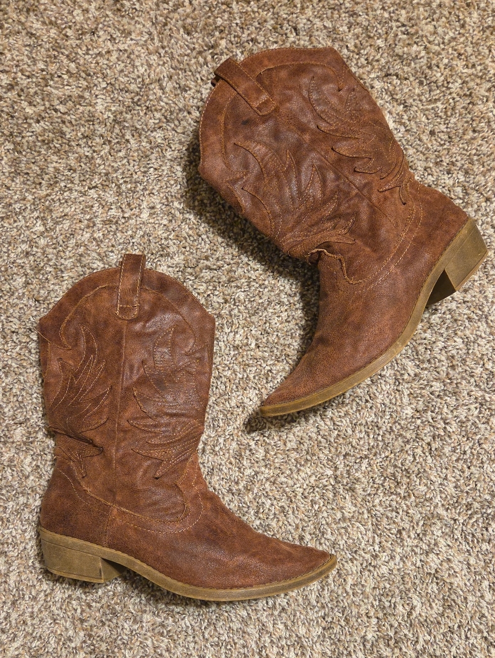 RAMPAGE Vikki Boots
